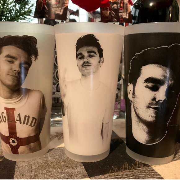 MORRISSEY/THE SMITHS PINT GLASSES - Picture 1 of 3
